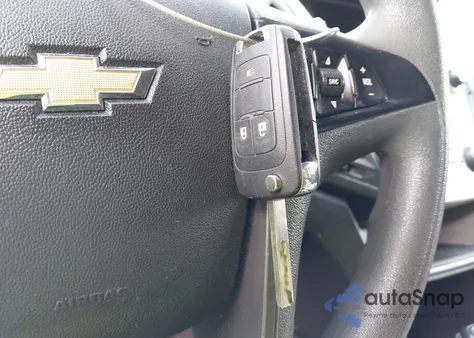 2016 Chevrolet Equinox Ls z USA, uszkodzony, nr VIN 2GNALBEK3G6329737